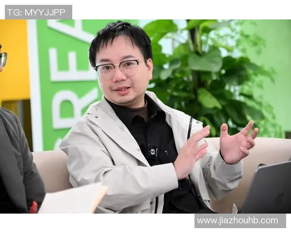 深圳篮球队在钻石联赛中的灵活性展现与战术创新分析 深圳篮球队在钻石联赛中的灵活性展现与战术创新分析