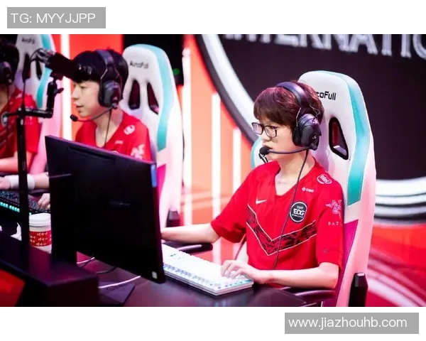 英雄联盟战术解析：深入探讨JDG战队的进攻策略与执行细节