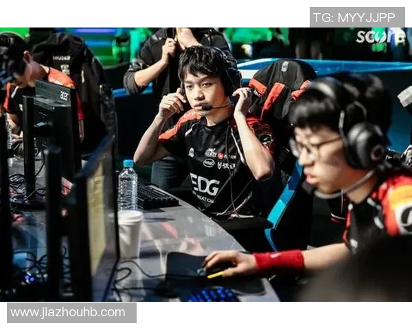 聚焦和平精英EDG战队心理素质提升与团队协作的深度探讨 聚焦和平精英EDG战队心理素质提升与团队协作的深度探讨