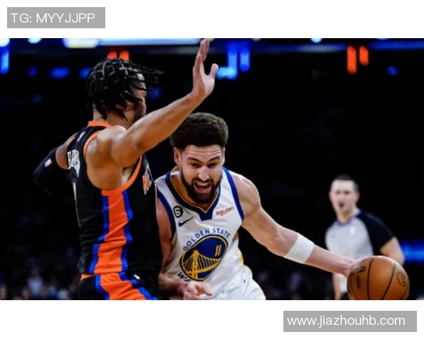 勇士与尼克斯激战回顾：2016年2月1日的篮球盛宴与精彩瞬间