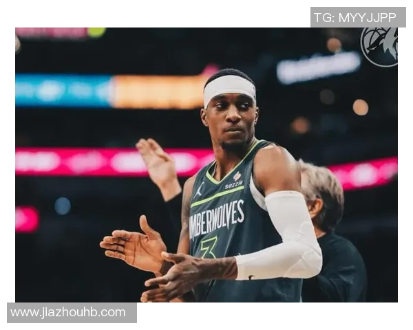 杰登艾维如何在NBA赛场上展现出超凡的天赋与潜力