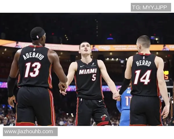 火箭与雷霆季后赛对决精彩回顾及赛季表现分析 火箭与雷霆季后赛对决精彩回顾及赛季表现分析