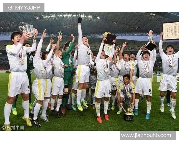 美国足球与日本足球的对比分析与发展历程探讨 美国足球与日本足球的对比分析与发展历程探讨