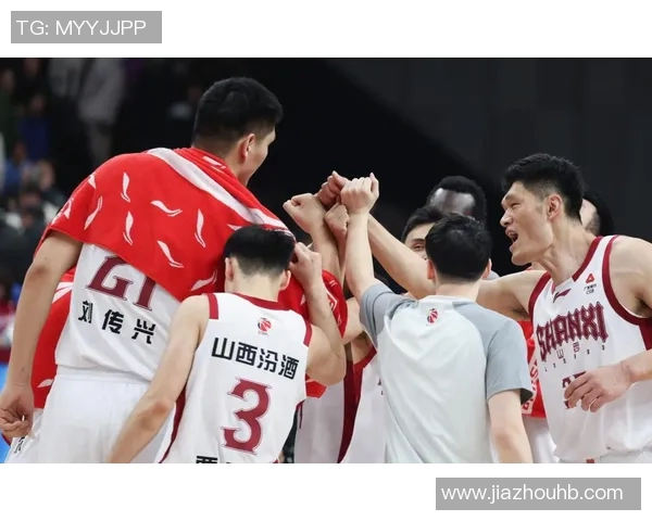 CBA激战四川队对决广州队精彩瞬间回顾与赛后分析