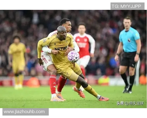 利兹联主场迎战博尔顿期待精彩对决和激烈竞争